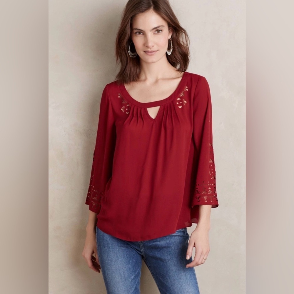 Maeve Anthropologie Teni Blouse Laser cut Beautiful Feminine Top Shirt Size 8